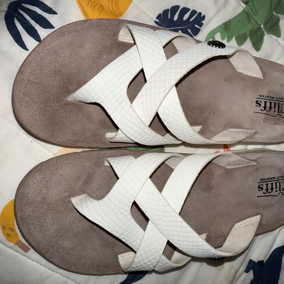 Birkenstock White Sandals Criss-Cross Design - Picture 1 of 4